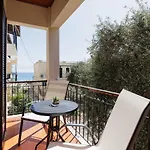 Апартаменты The Island Life By Konnect, Ипсос