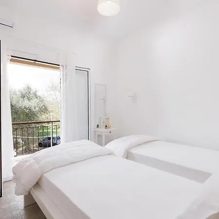 The Island Life By Konnect, * Ipsos